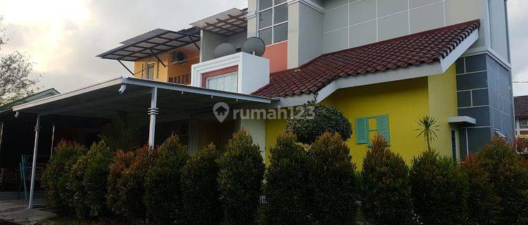 Rumah Mewah 2 Lantai lokasi Manggarupi Gowa  1