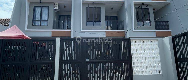 Rumah 2 Lantai Harga Murah di Pettarani  1