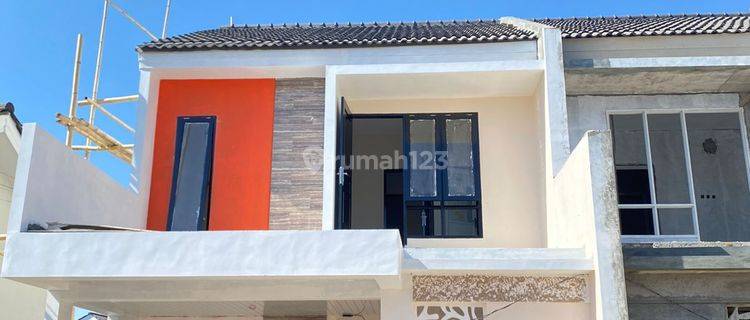 Rumah 2 Lantai Di Hertasning Baru Harga Murah  1