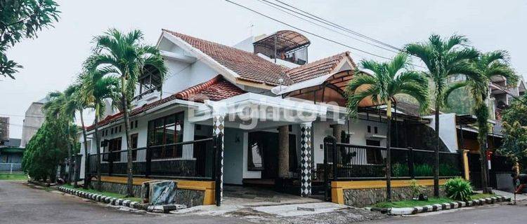 RUMAH HOOK 2.5 LT LUAS DISULFAT BLIMBING KOTA MALANG SEMI FURNISH 1