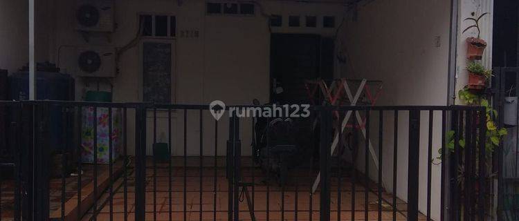 Rumah Siap Huni Di Serpong Dekat Graha Raya  1