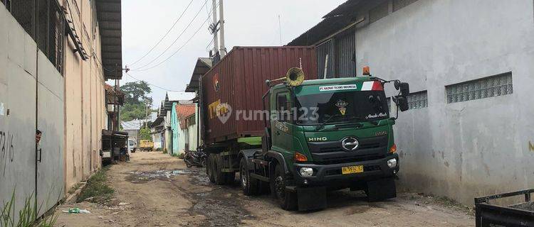 Gudang Sentra Tekstil Komplek Pergudangan Cibolerang, Bandung 1