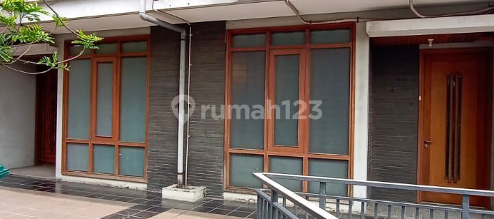 Ruko Rendeng 10m Wide Suitable For Office Pasteur Palace Bandung 1