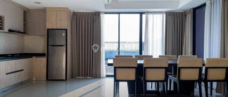 Apartement Nine Residence 3 BR Semi Furnished Bagus 1