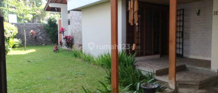 Harga Menarik  Rumah 2 lantai Semi Furnished di Komplek Budisari, Setiabudi - rapih, terawat dan bersih!! 1