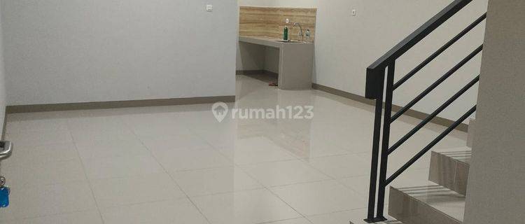 Rumah Siap Huni di Griya Kenanga Tangerang Lokasi Strategis 1