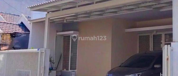 Dijual Rumah 2 Lantai di Mulyosari Utara Full Furnish Siap Huni 1