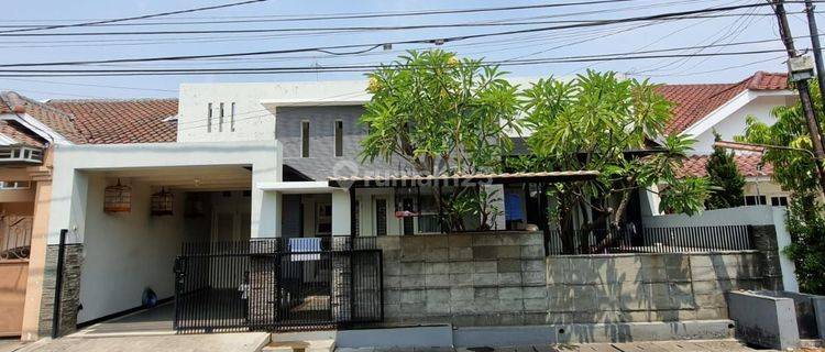 Dijual rumah furnish 1,5 Lantai Bagus di Nginden 1