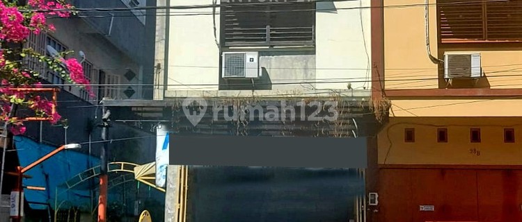 Strategic and Ready-to-Occupy Shop House on Jalan Onta Lama 1