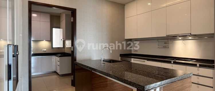 Tower 1 ( Type A ), Private Pool Jakarta 1