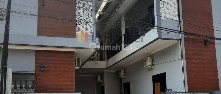 Dijual Kost Eksklusif Full Penghuni di Barat Ugm 1