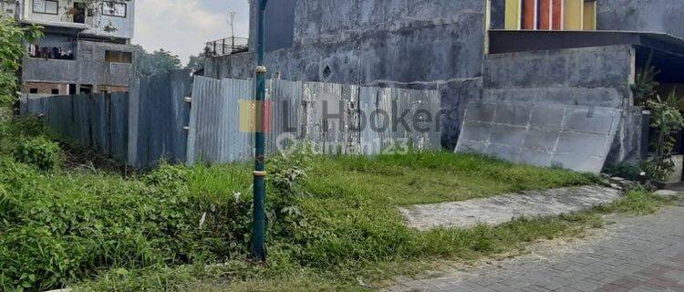 Tanah Pekarangan di Dekat Pakuwon Mall 1