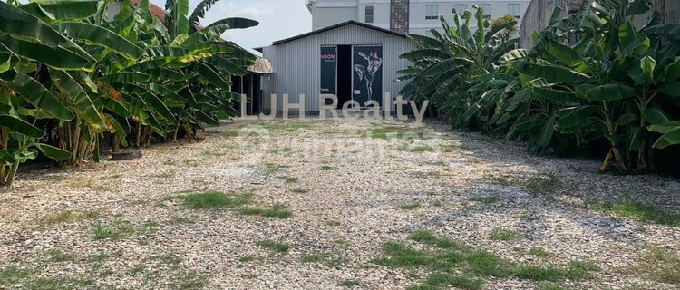 For Rent Land and Building 1