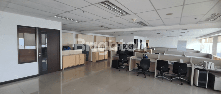 OFFICE SPACE PERKANTORAN GRAND SLIPI TOWER 1100 M2 SEMI FURNISHED 1