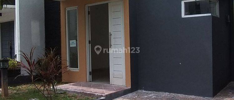 Rumah di tangerang selatan dekat stasiun jurang mangu 1