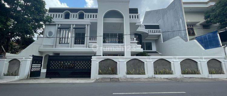 American Classic Style House in Gatot Soebroto Denpasar Bali 1