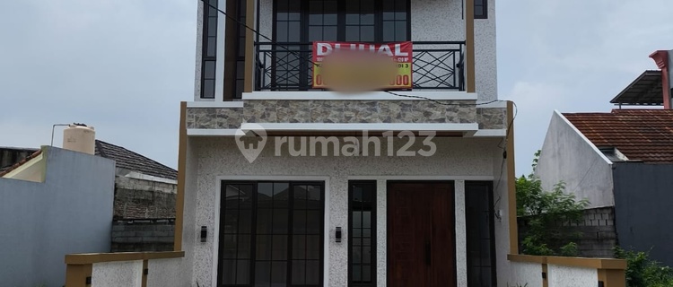 Scandinavian Type Ready-to-Occupy New House at Griya Alam Sentul 1