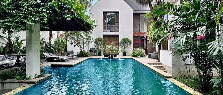 Selong Kebayoran Baru, Rumah Mewah Bergaya Resort, Best Location 1