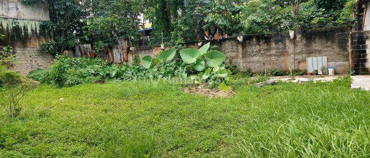 Tanah Dibawah Njop SHM di Margonda Raya 1