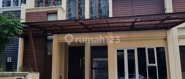 Rumah semi furnished Bagus SHM kawasan baru BSD 1