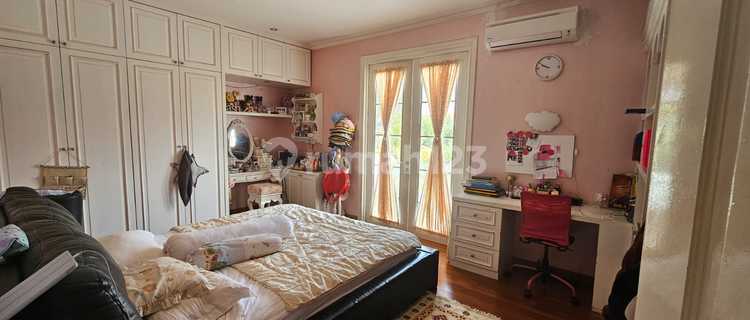 Rumah Shm Cantik Lokasi Dekat Ikea Dan Akses Tol di Alam Sutera 1