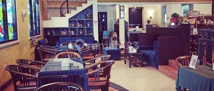 For Sale Commercial Space Large Area Central City Location on Jl. A. Yani Semarang 1