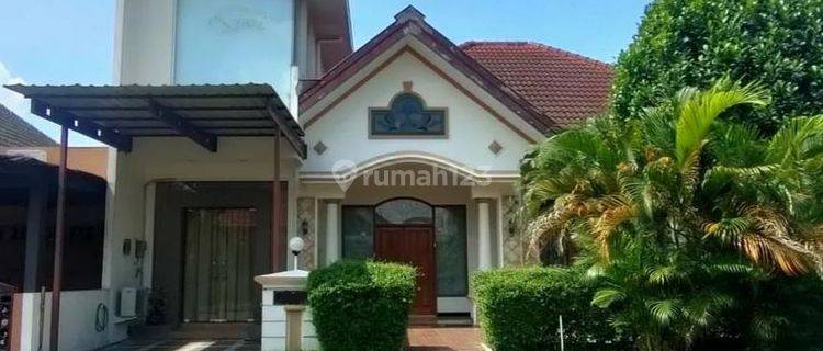 Rumah Graha Estetika 2 Lantai Banyumanik Semarang  1