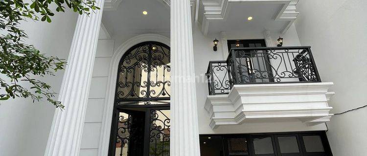  , Rumah Mewah European Classic Di Jagakarsa Jakarta Selatan 1