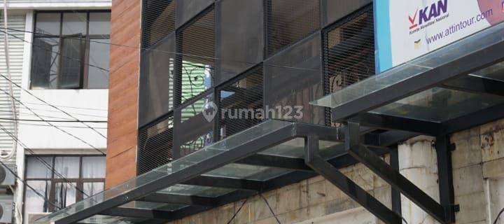 Ruko Lokasi Strategis di Sebelah Plaza Pondok Gede 1