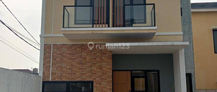 Rumah Dekat Grand Depok City 10 Menit Ke Stasiun Depok City 1