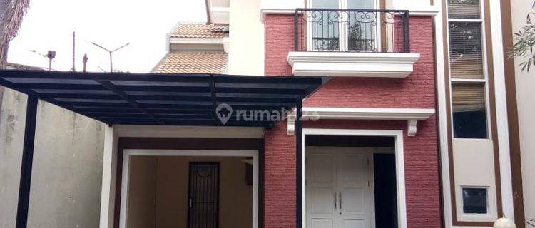 Rumah Cantik Siap Huni Cluster Taman Crystal  Gading Serpong  1