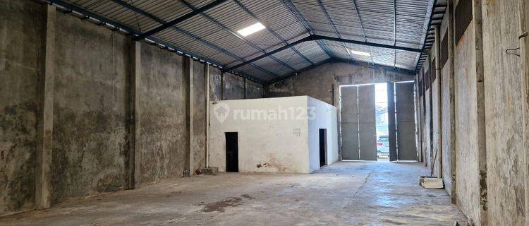 Gudang Strategis Raya Sukodono Sidoarjo Dekat Tol Waru Surabaya  1