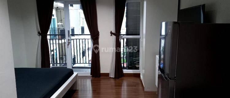 Puri Orchard apartemen lantai 5 Furnished  1