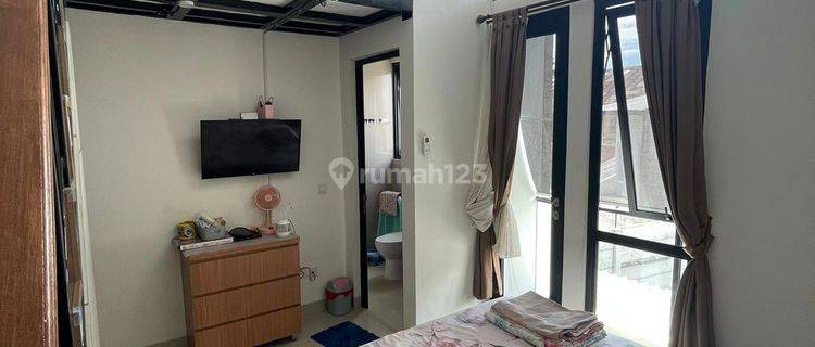 Rumah Di Serpong 2 Lantai Provence Suites Bagus Selatan  1