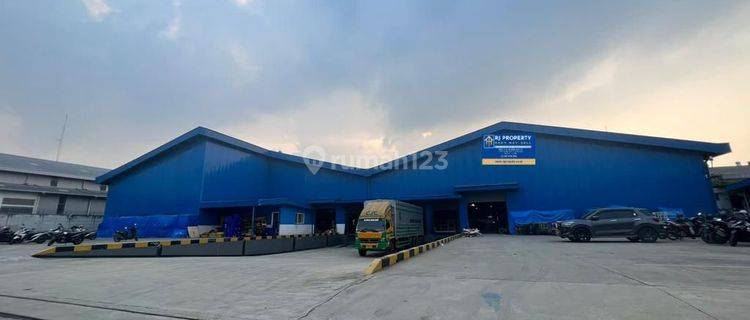 Gudang Pabrik Kawasan Delta Silicon 3 Lippo Cikarang  1