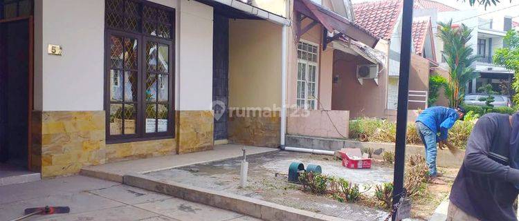 Dijual Dan Disewakan Rumah di Beverly Lippo Cikarang Bagus 1