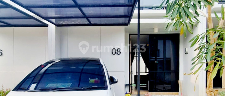 For Rent: House in Uptown Estate Lippo Cikarang, Good Condition, Ready to Occupy. 1