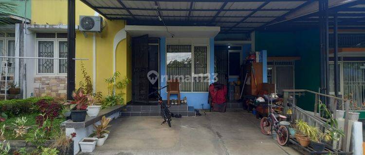 Murah Rumah Bagus Dalam Cluster fasilitas Kolam Renang di Padang  1