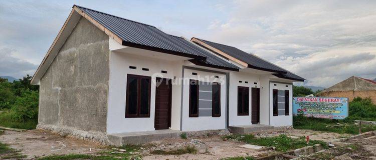 Rumah Baru Siap Huni Bisa Kpr Di Bypass Padang  1