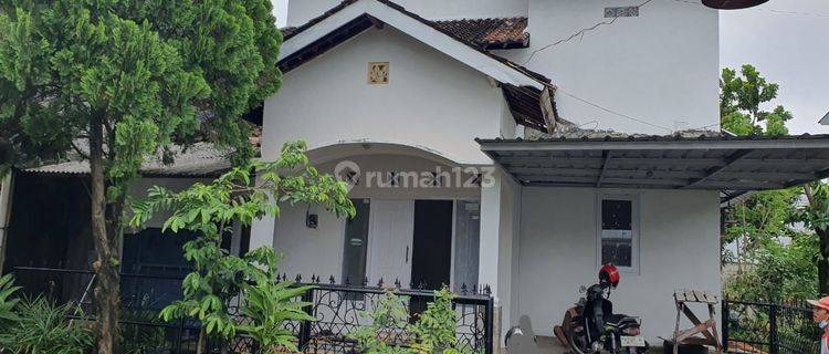 Rumah siap pakai jatisari bsb mijen 1