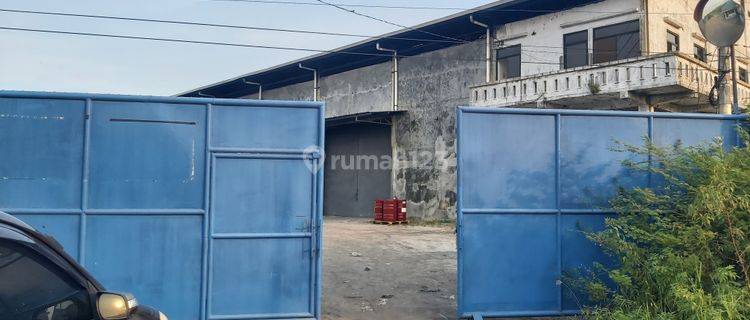 Gudang sewa murah sayung pinggi jln utama 1