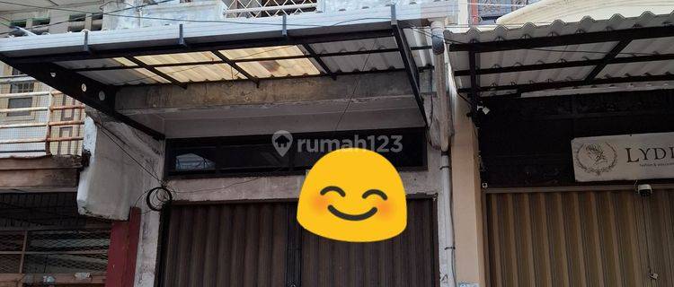 Ruko Murah Tengah Kota Tempat Ramai 1