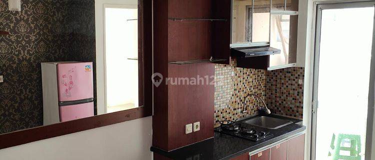 Sewa 2BR semi furnished apartemen Bassura City tower Dahlia  1