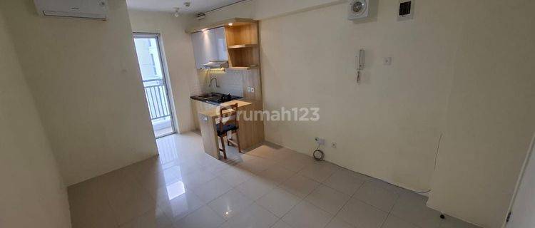 Sewa Studio Semi Furnished Apartemen Bassura City Atas Mall  1