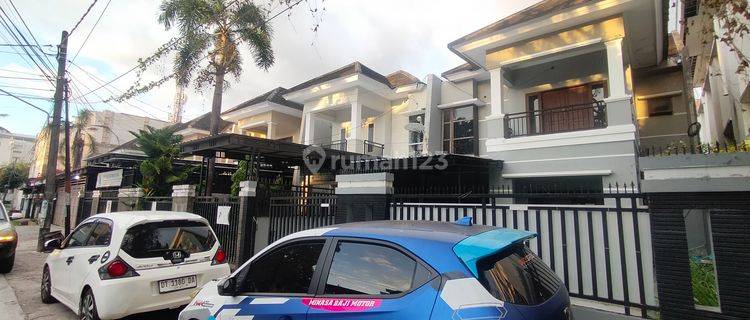 Rumah siap huni di Jl. Faisal, lokasi strategis 1