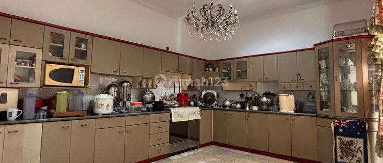 Rumah Di Pondok Indah Harga Di Bawah Pasaran Luas Tanah Besar Lokasi Dalam Perumahan  1