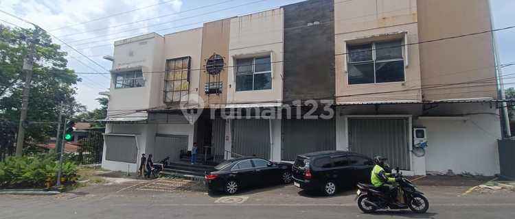 For Rent Commercial Space in Elite Area, Jangli Raya Candi Boulevard Semarang 1