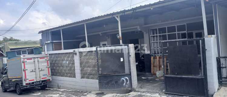 For Sale Ex Warehouse, Suitable for House or Boarding House in Tembalang, Semarang. 1