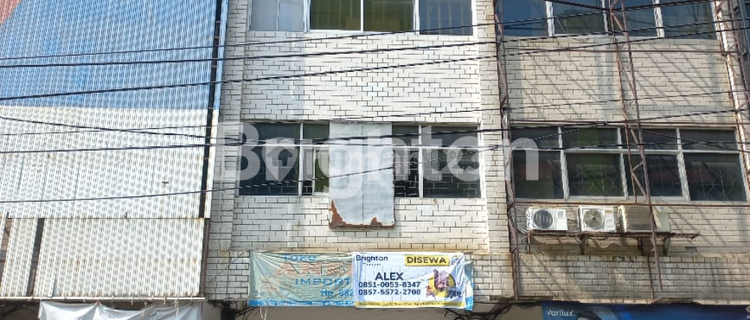 Shop House in Sinar Galaxy, Surabaya 378 M Good Certificate of Ownership 1