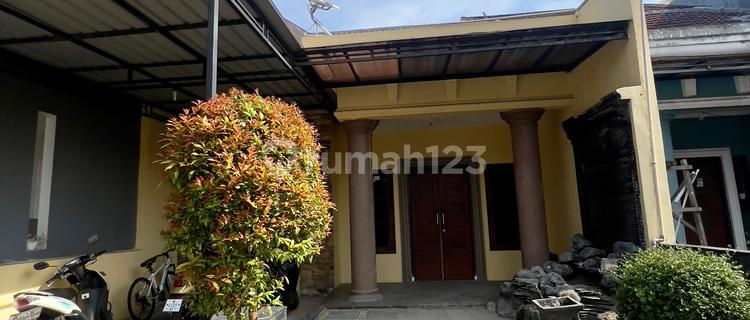 Renovated House with Unfinished SHM in Buduran Area, Sidoarjo 1